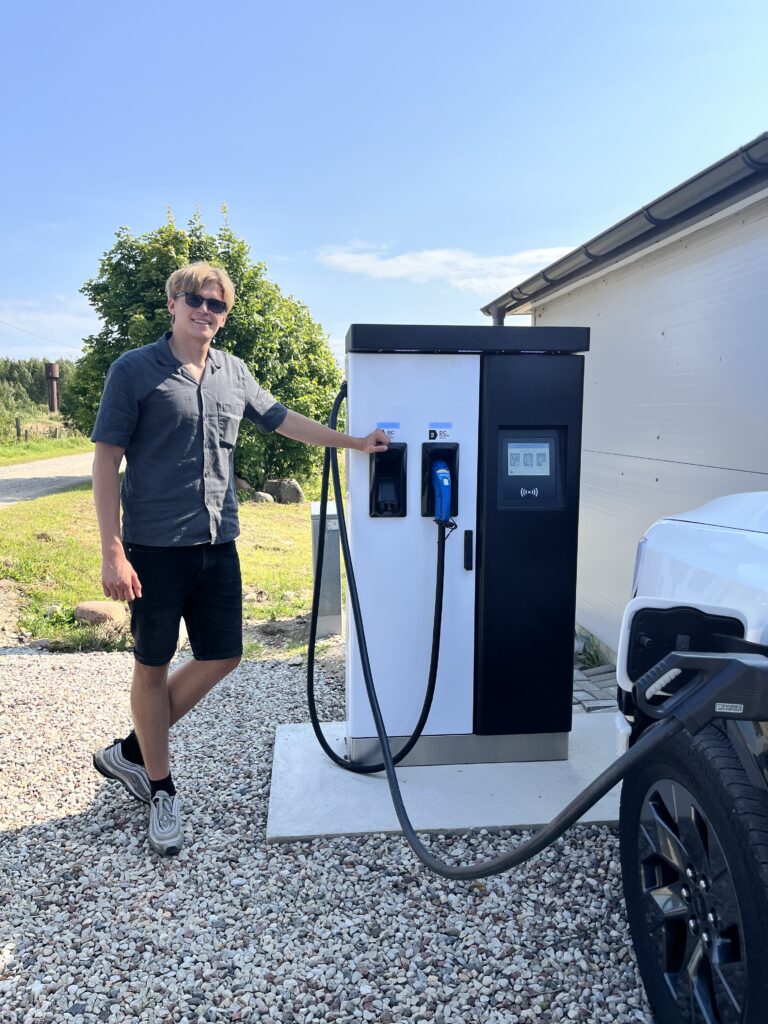 Mūsu pirmais DC līmeņa projekts